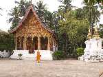 Laos: De wat kleine Wat Paa Phai tempel - P3Laos_0230.jpg - Copyright : Ronald van der Veer (http://www.veeronline.nl)