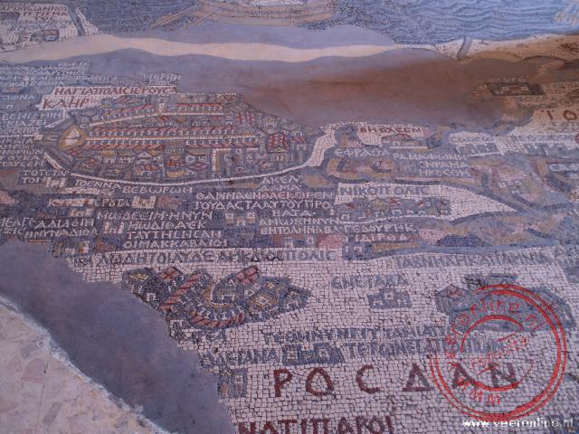 Rondreis JordaniÃ« - In de Grieks-Orthodoxe Sint-Georgiuskerk in Madaba is de oude kaart van Palestina in mozaÃ¯ek weergegeven